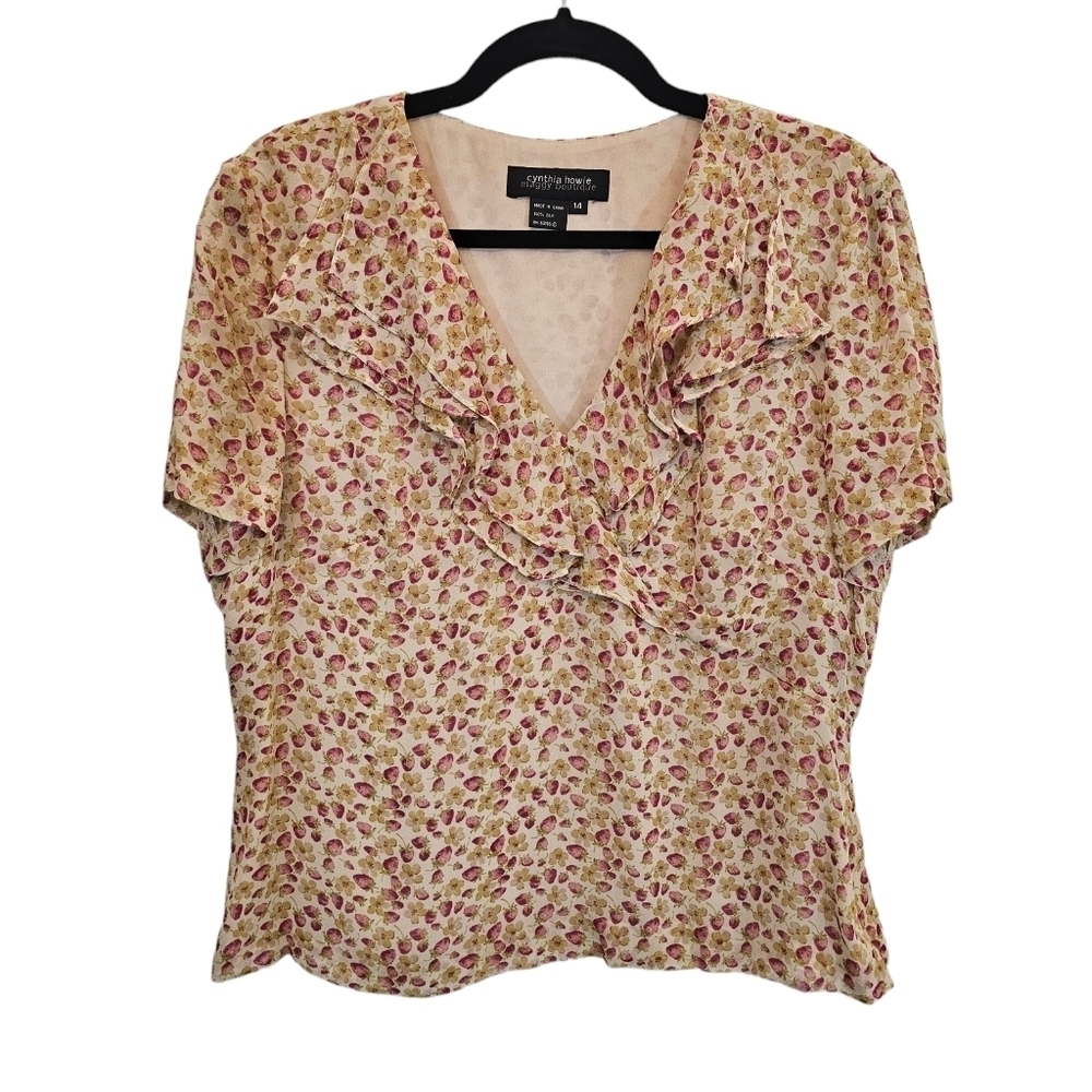 Cynthia Howie Size 14 100% Silk Strawberry Novelty Print Ruffled Blouse & Skirt
